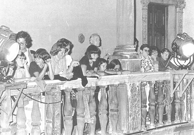 Wochinz auf „seinem“ Platz am Balkon