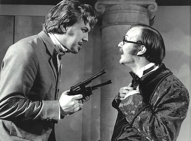 DER FLORENTINERHUT - Nicholas Ofczarek und Georg Schubert